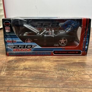 Maisto PRO RODZ 1:24 1968 Chevrolet Camaro SS Black Silver Race Stripes Diecast